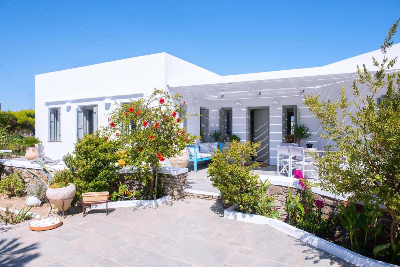 Villa Arades Sifnos With Private Pool 아폴로니아 외부 사진
