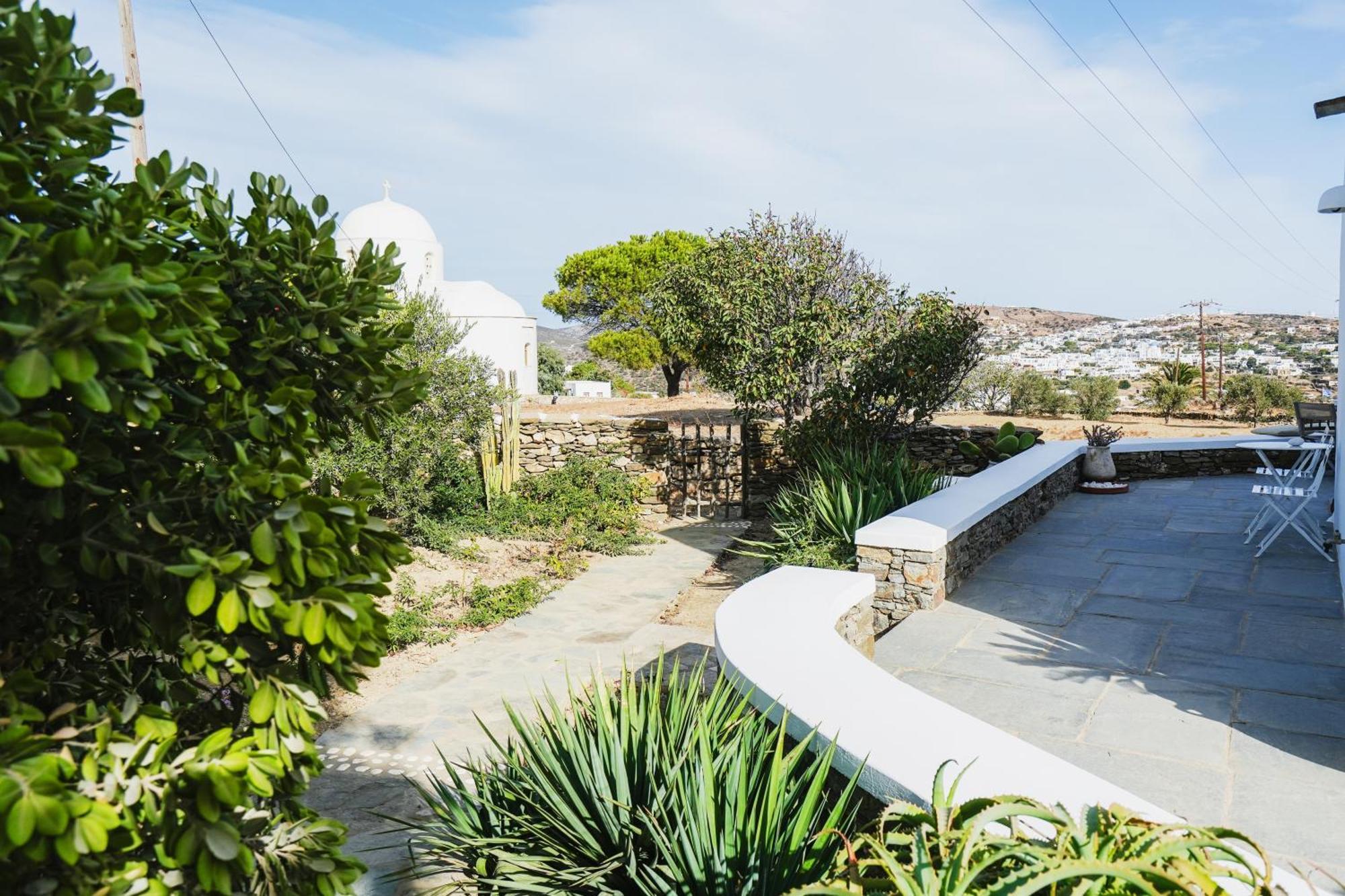 Villa Arades Sifnos With Private Pool 아폴로니아 외부 사진