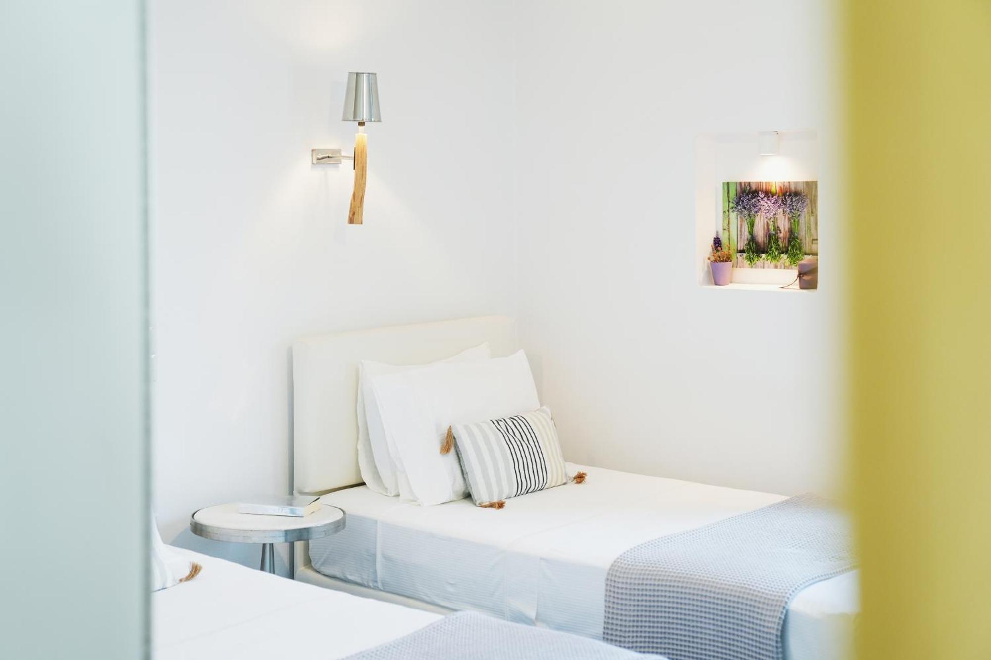 Villa Arades Sifnos With Private Pool 아폴로니아 외부 사진
