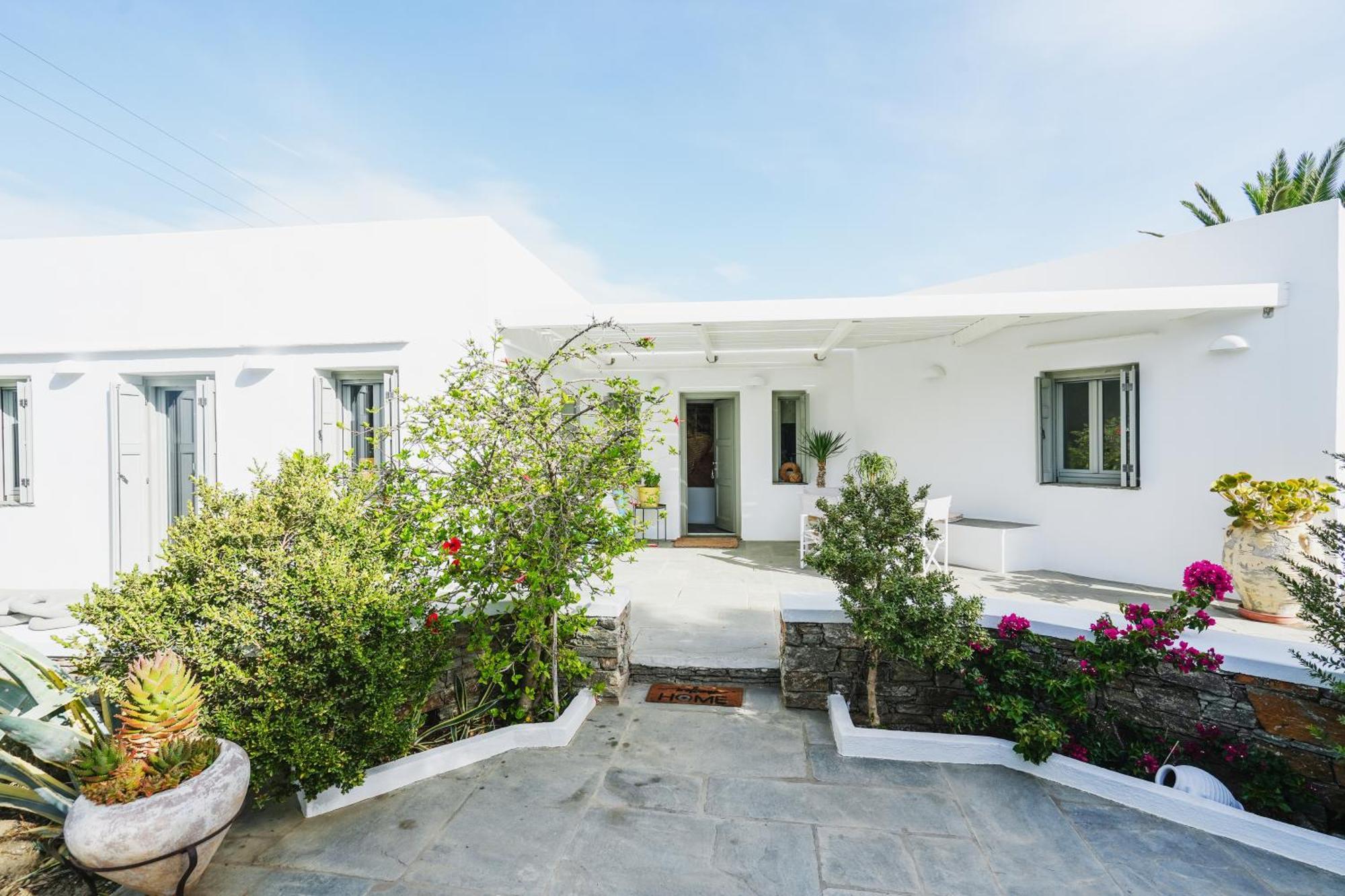 Villa Arades Sifnos With Private Pool 아폴로니아 외부 사진