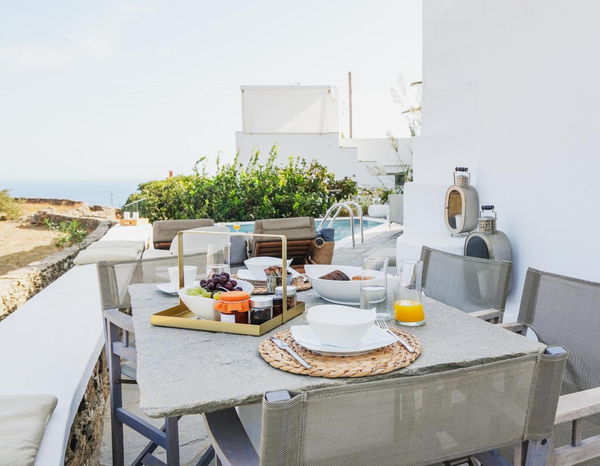 Villa Arades Sifnos With Private Pool 아폴로니아 외부 사진